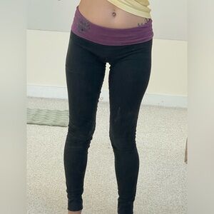 victoria’s secret fold over waistband yoga pants 🖤